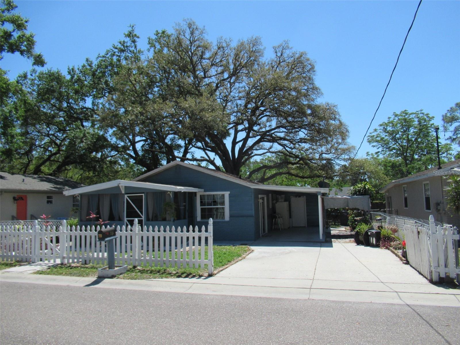 711 E 129TH AVE, TAMPA, FL, 33612
