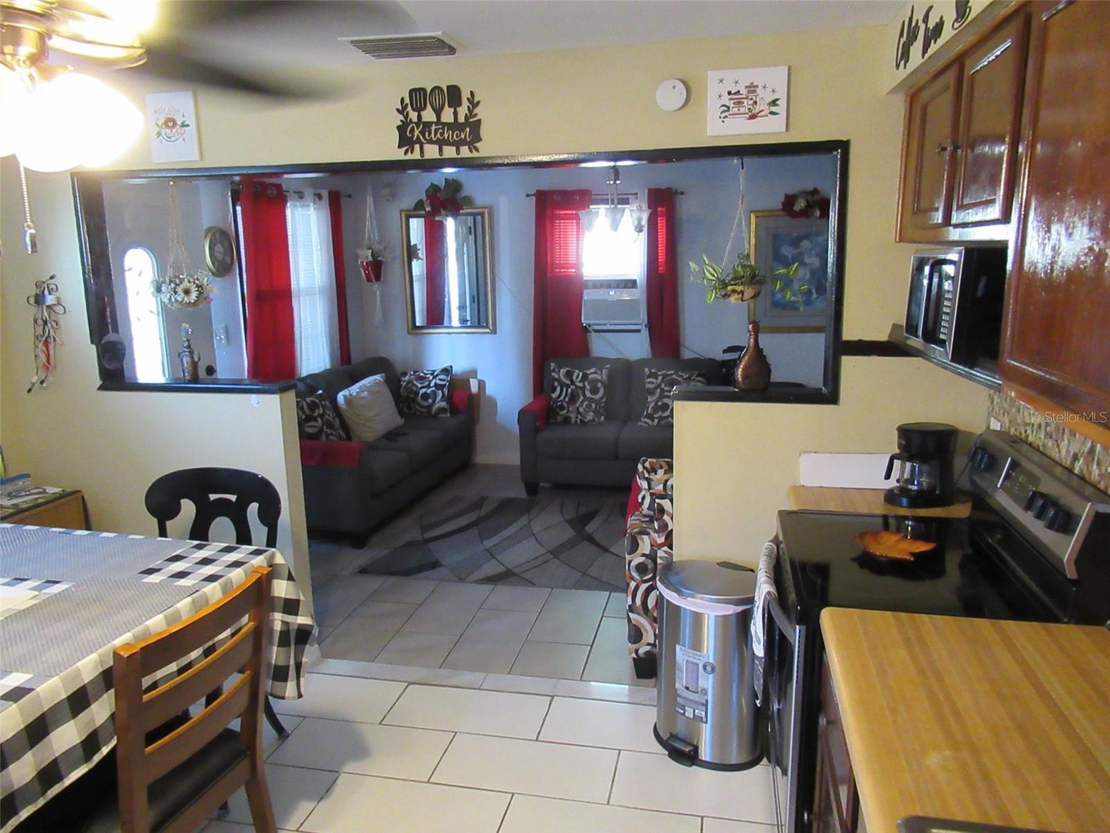 711 E 129TH AVE, TAMPA, FL, 33612
