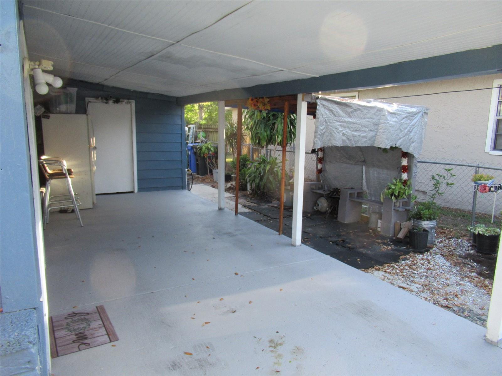 711 E 129TH AVE, TAMPA, FL, 33612