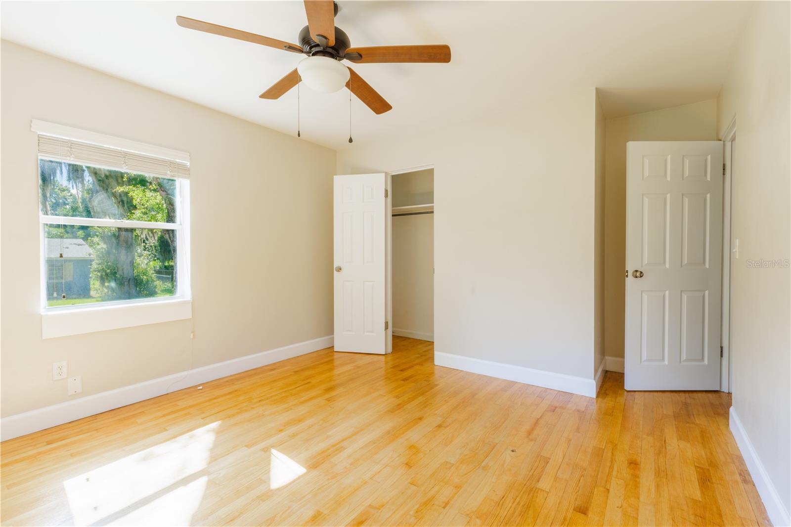 833 N TUXEDO AVE, DELAND, FL, 32724