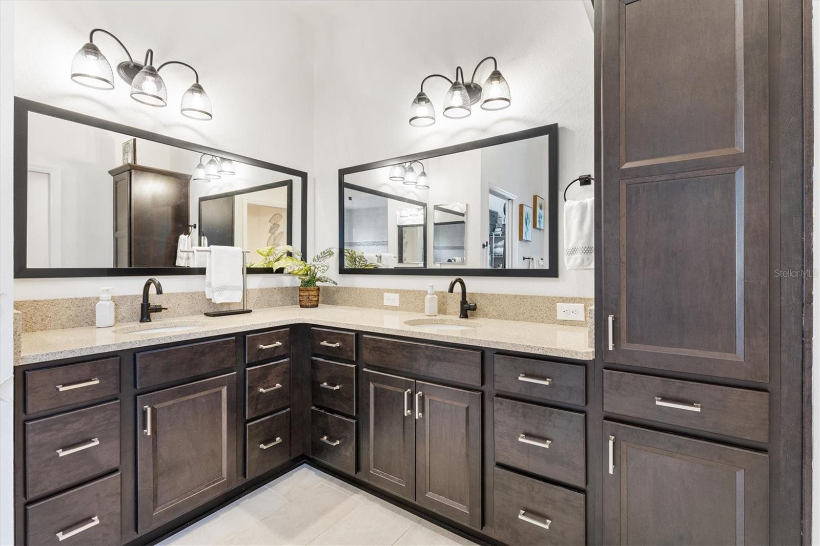 1211 ISABELLE PL, THE VILLAGES, FL, 32163