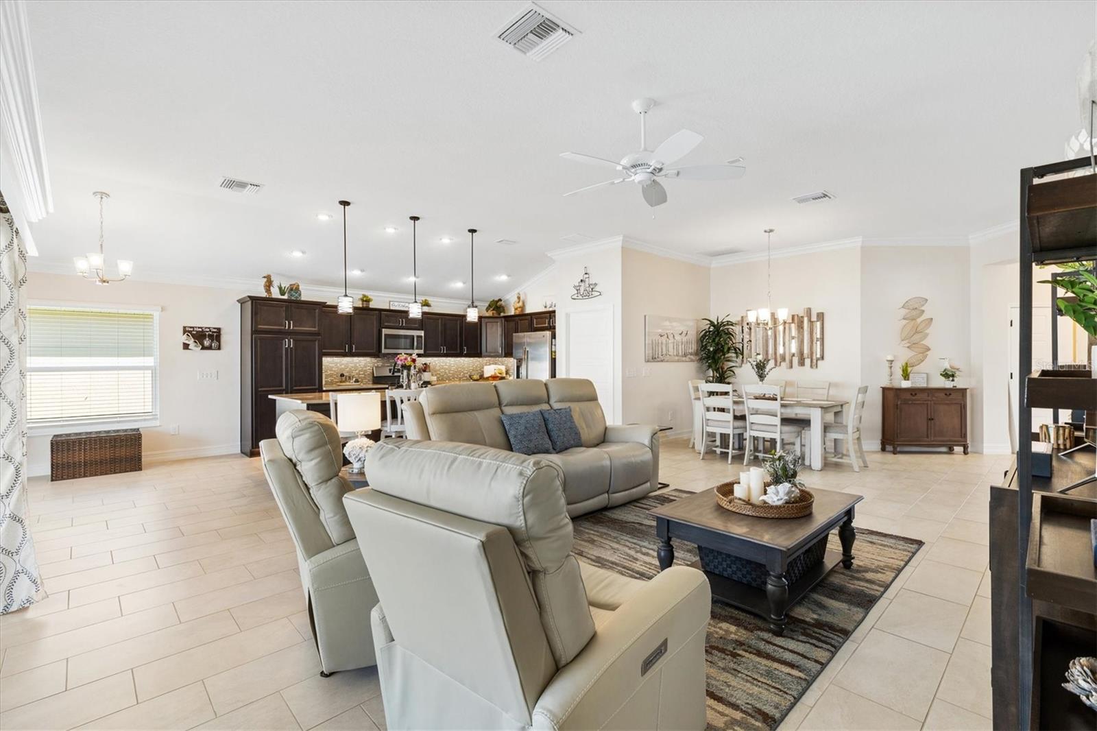 1211 ISABELLE PL, THE VILLAGES, FL, 32163