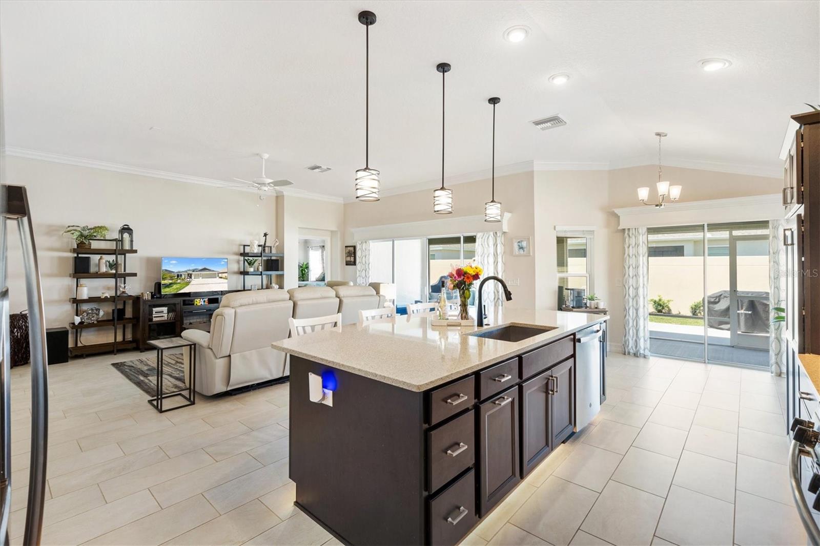 1211 ISABELLE PL, THE VILLAGES, FL, 32163