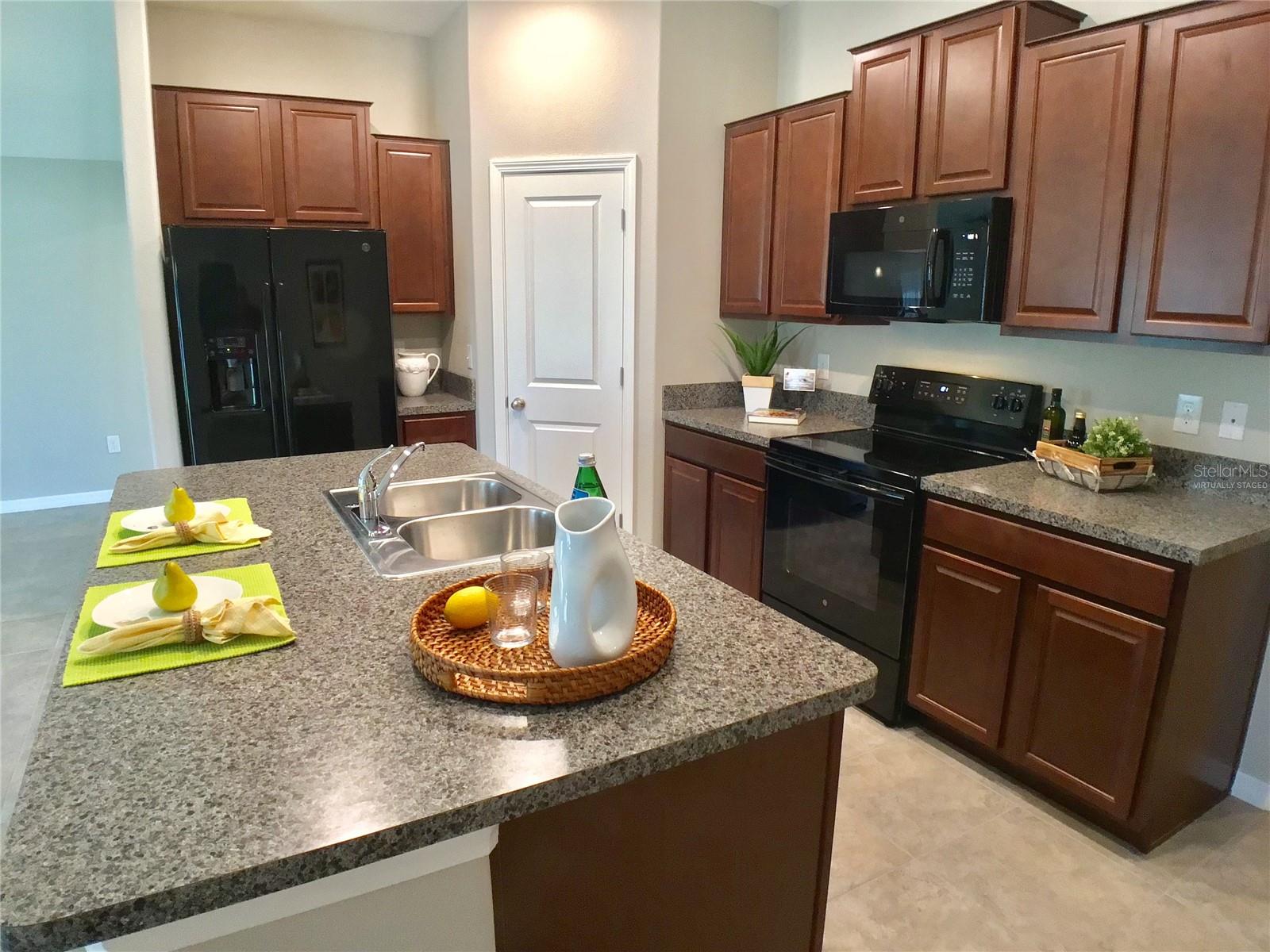 12204 MIRACLE MILE DR, RIVERVIEW, FL, 33578