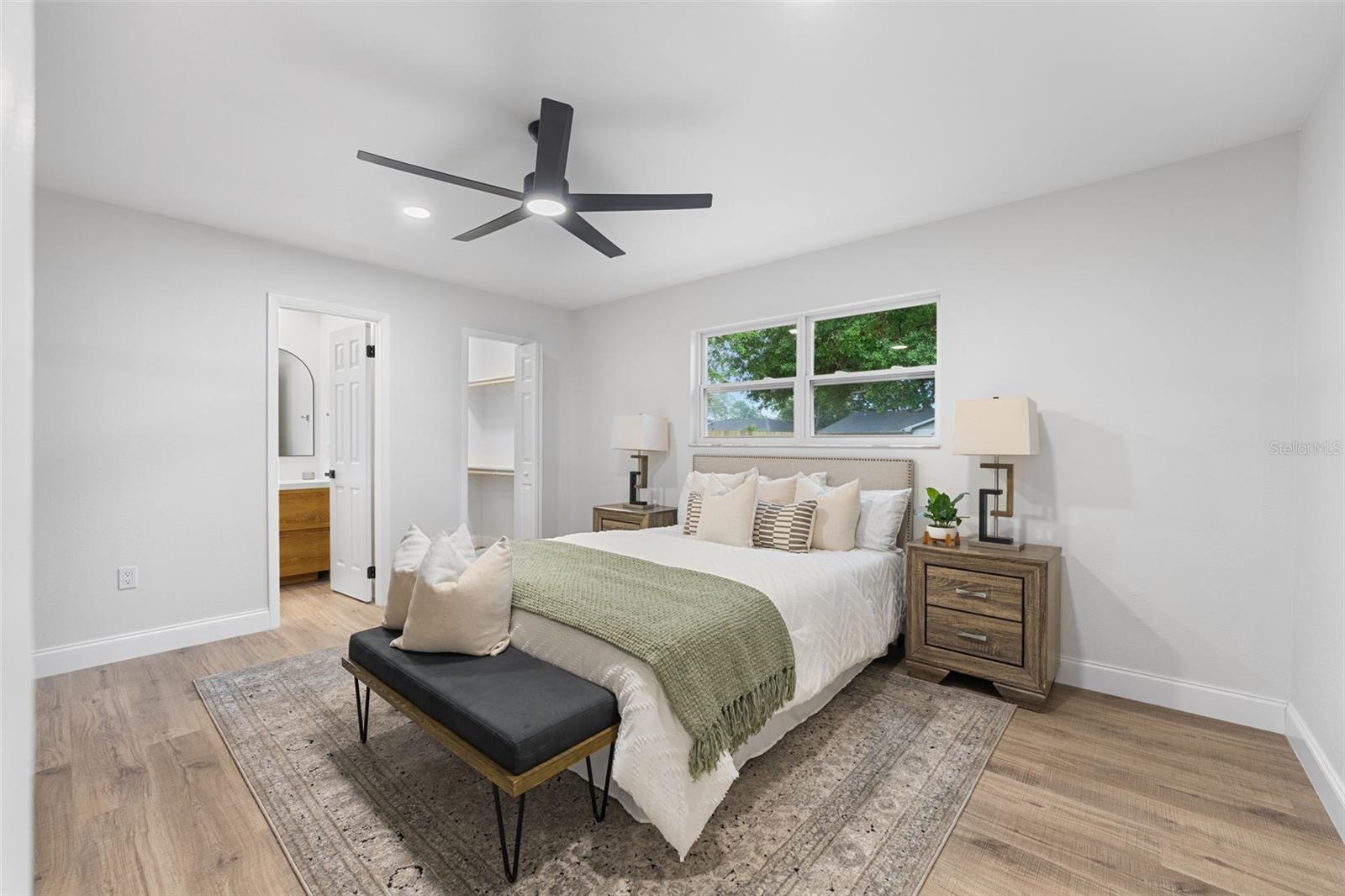 8418 CEDAR COVE DR, ORLANDO, FL, 32819