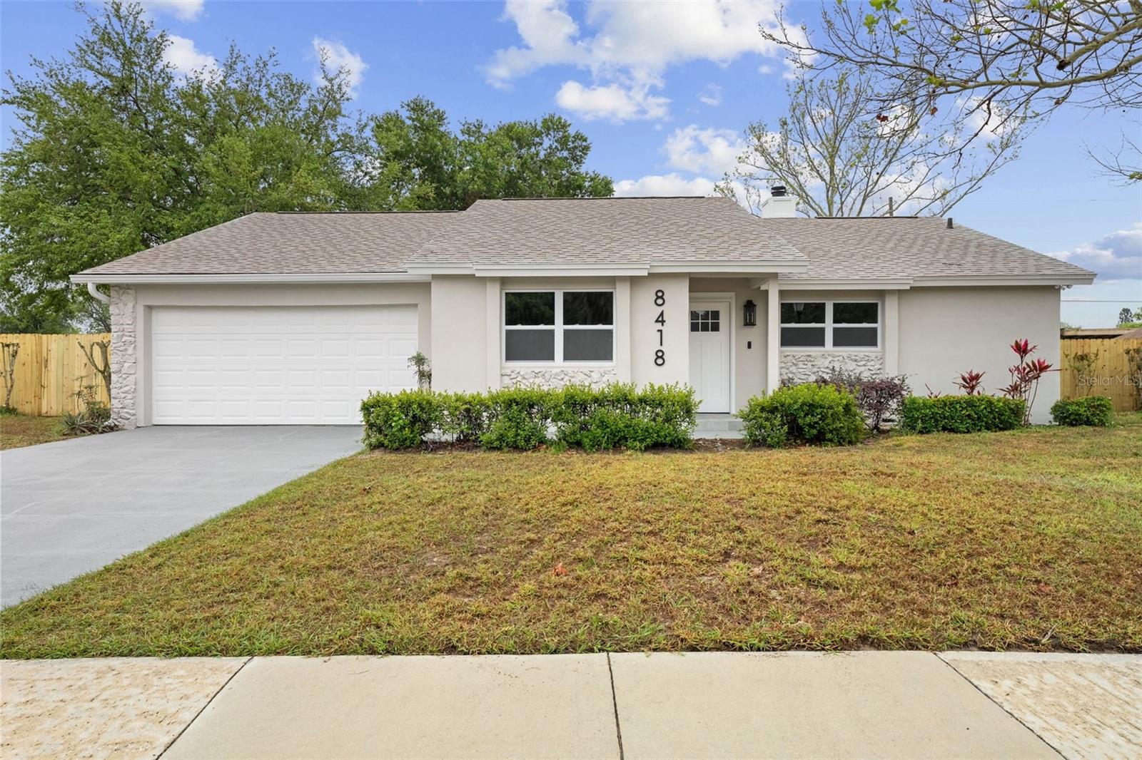 8418 CEDAR COVE DR, ORLANDO, FL, 32819
