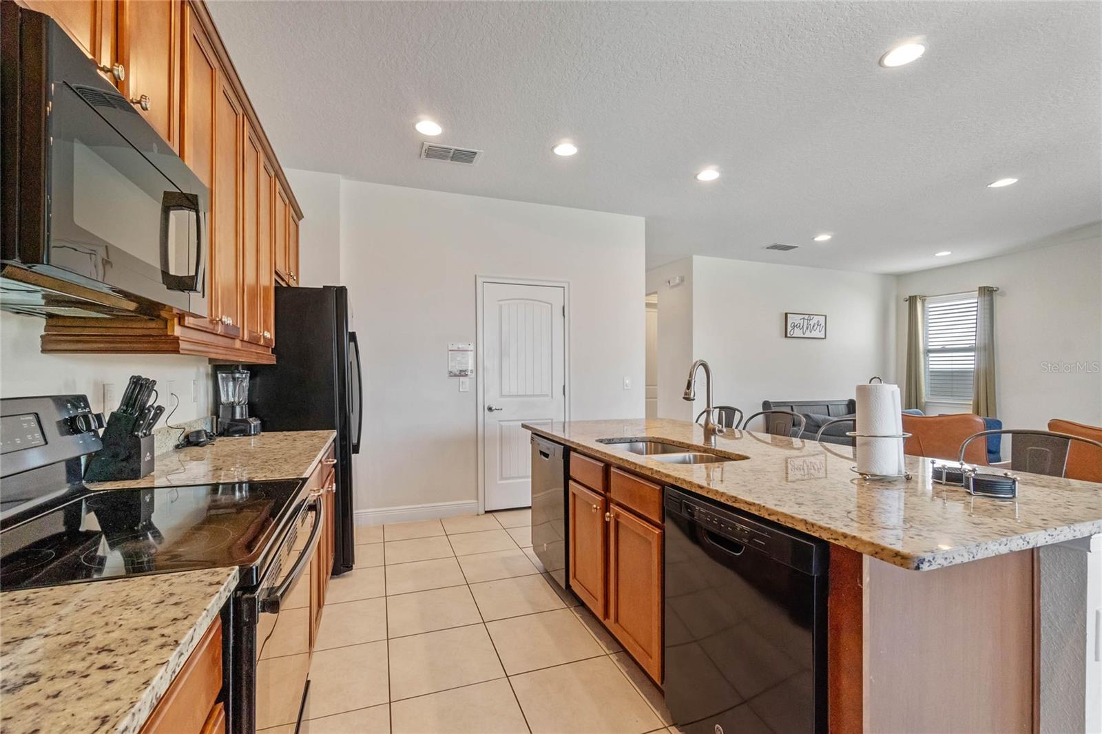 7556 MARKER AVE, KISSIMMEE, FL, 34747