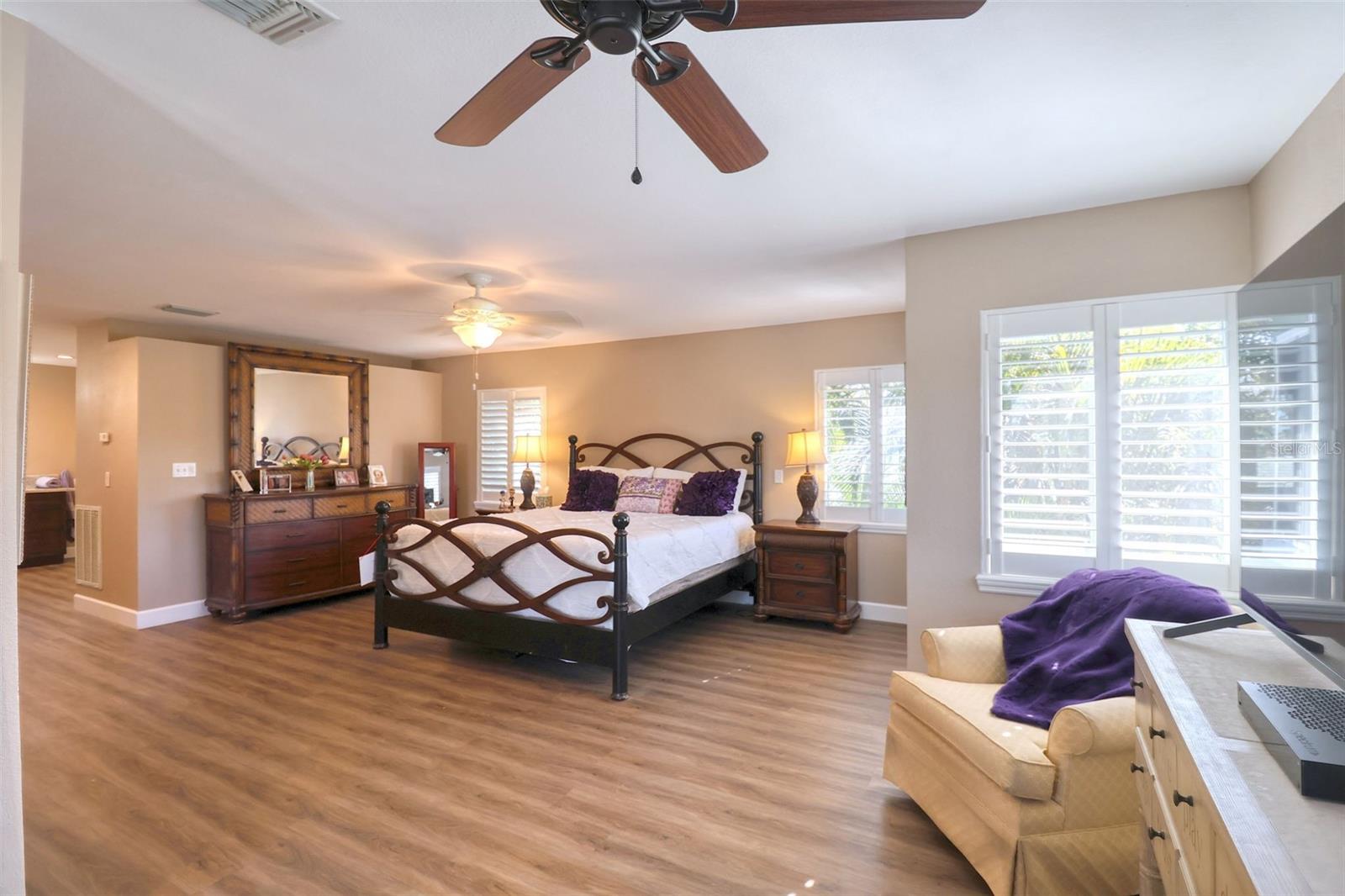 126 ORANGEWOOD DR, DUNEDIN, FL, 34698