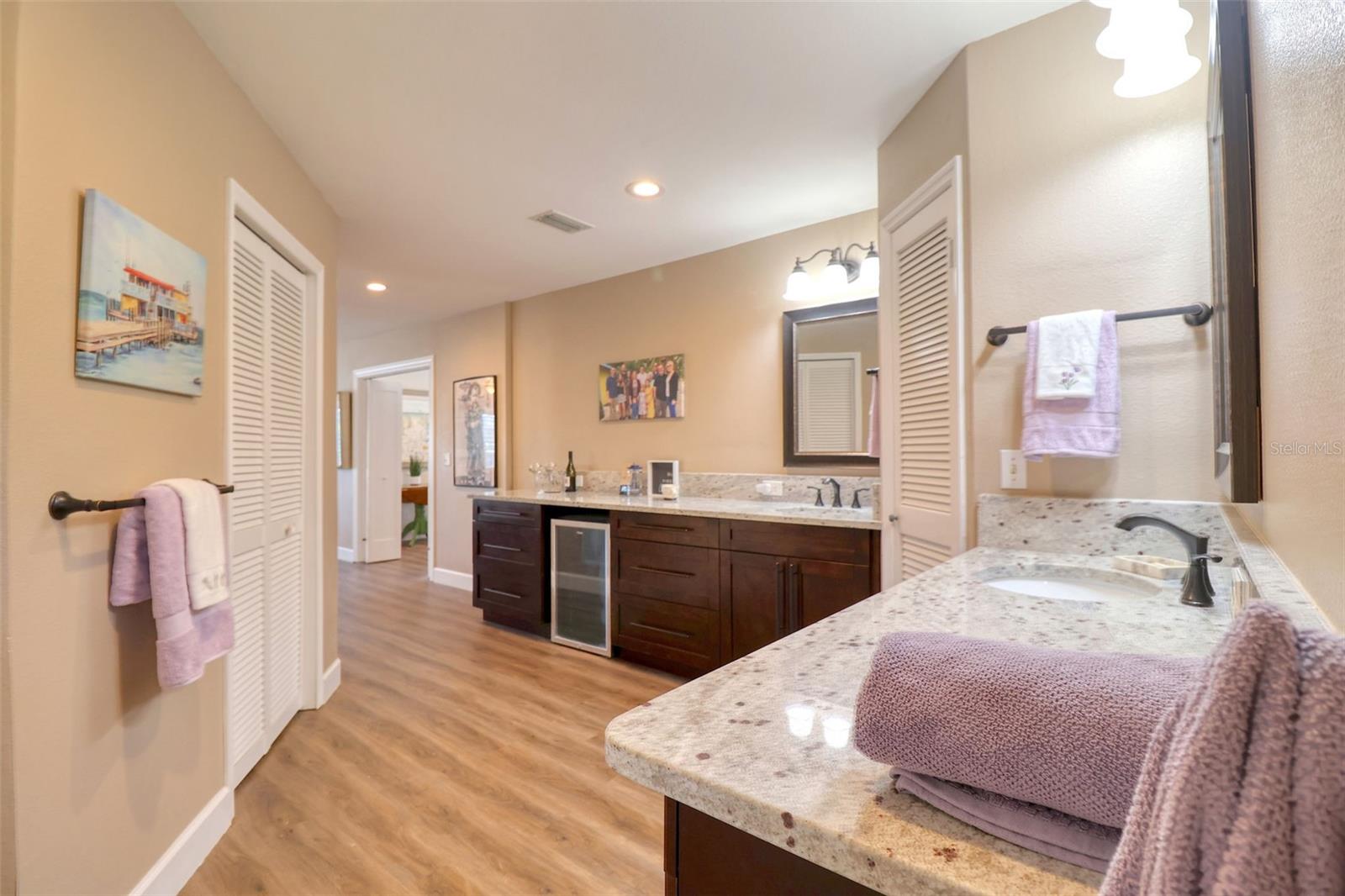 126 ORANGEWOOD DR, DUNEDIN, FL, 34698
