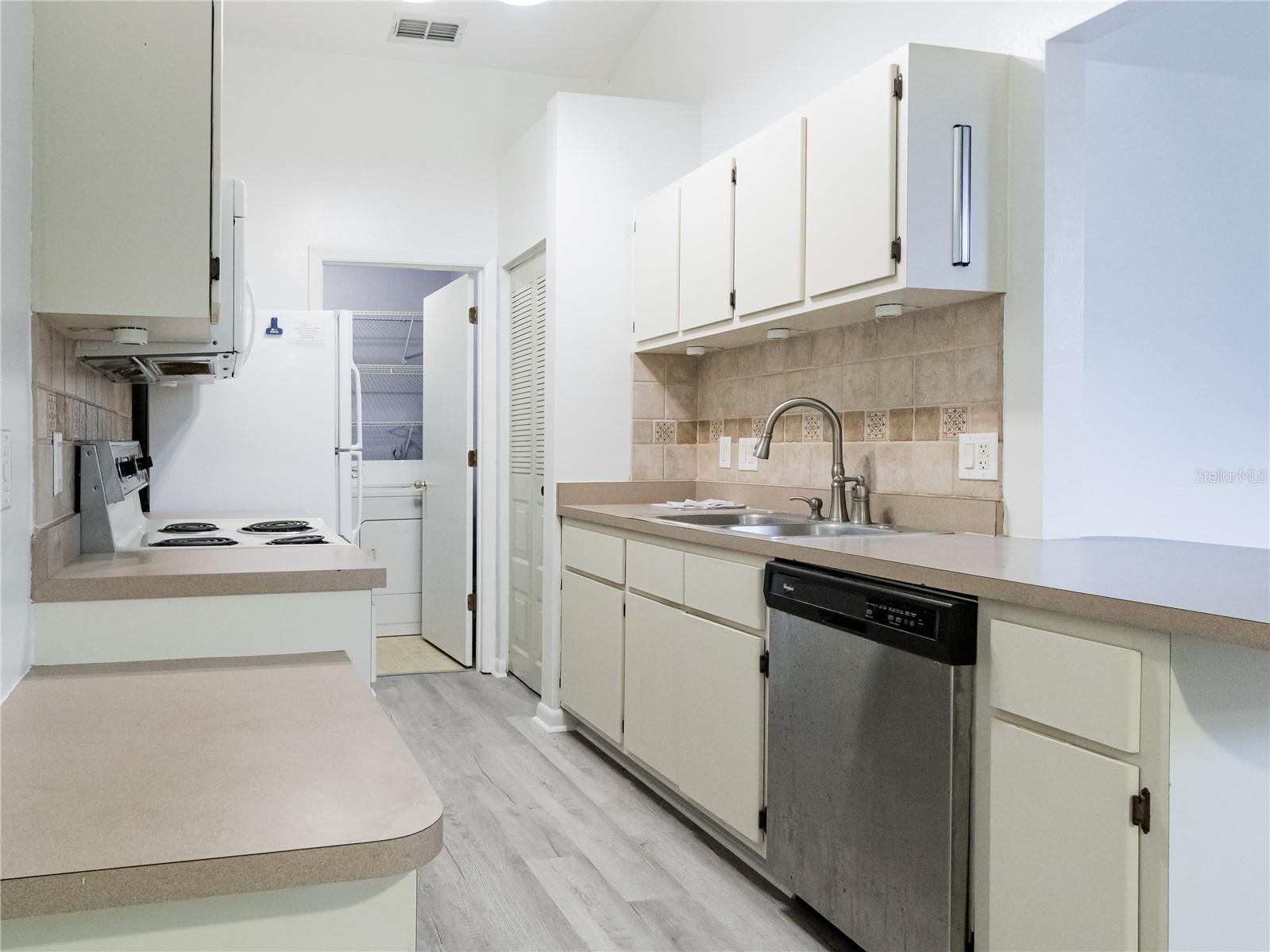 2850 SW 38TH PL, GAINESVILLE, FL, 32608