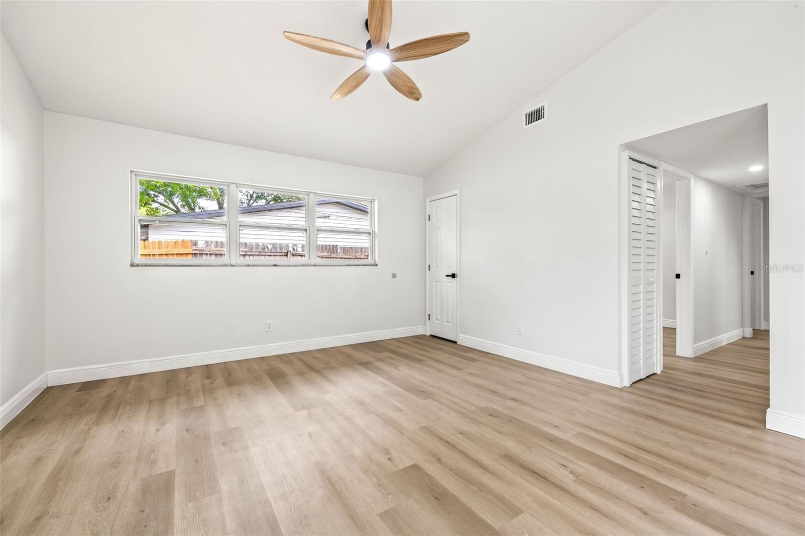 10909 N LANTANA AVE, TAMPA, FL, 33612