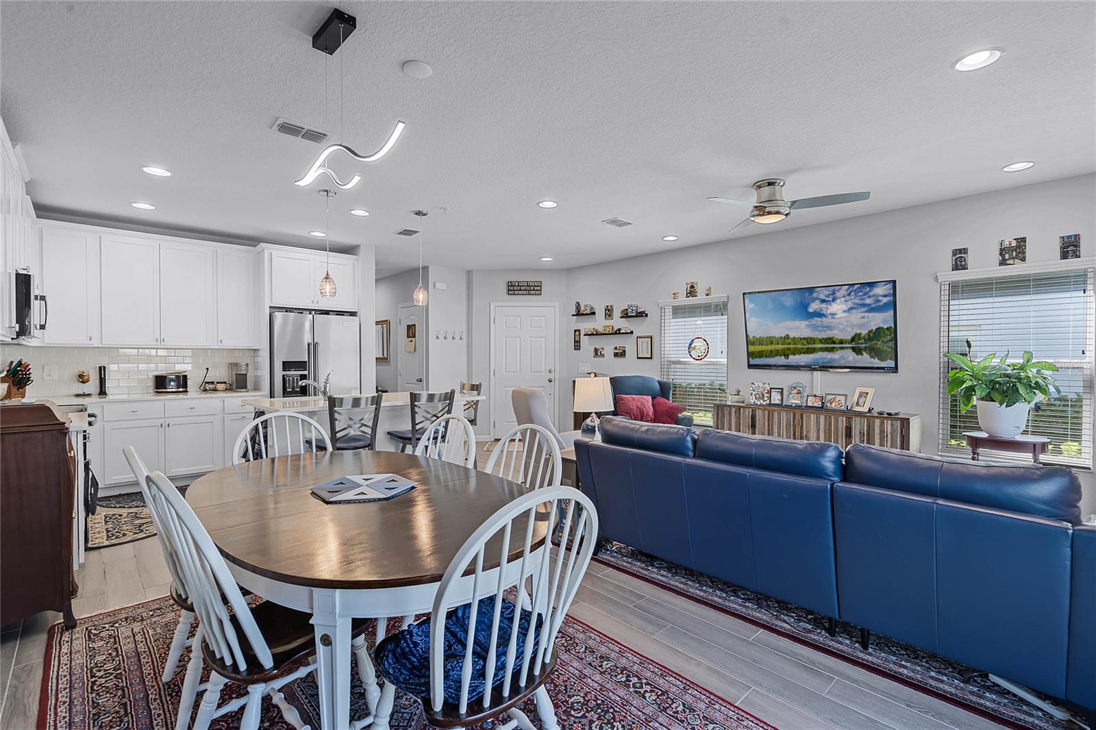 402 CAPE HONEYSUCKLE PL, SANFORD, FL, 32771