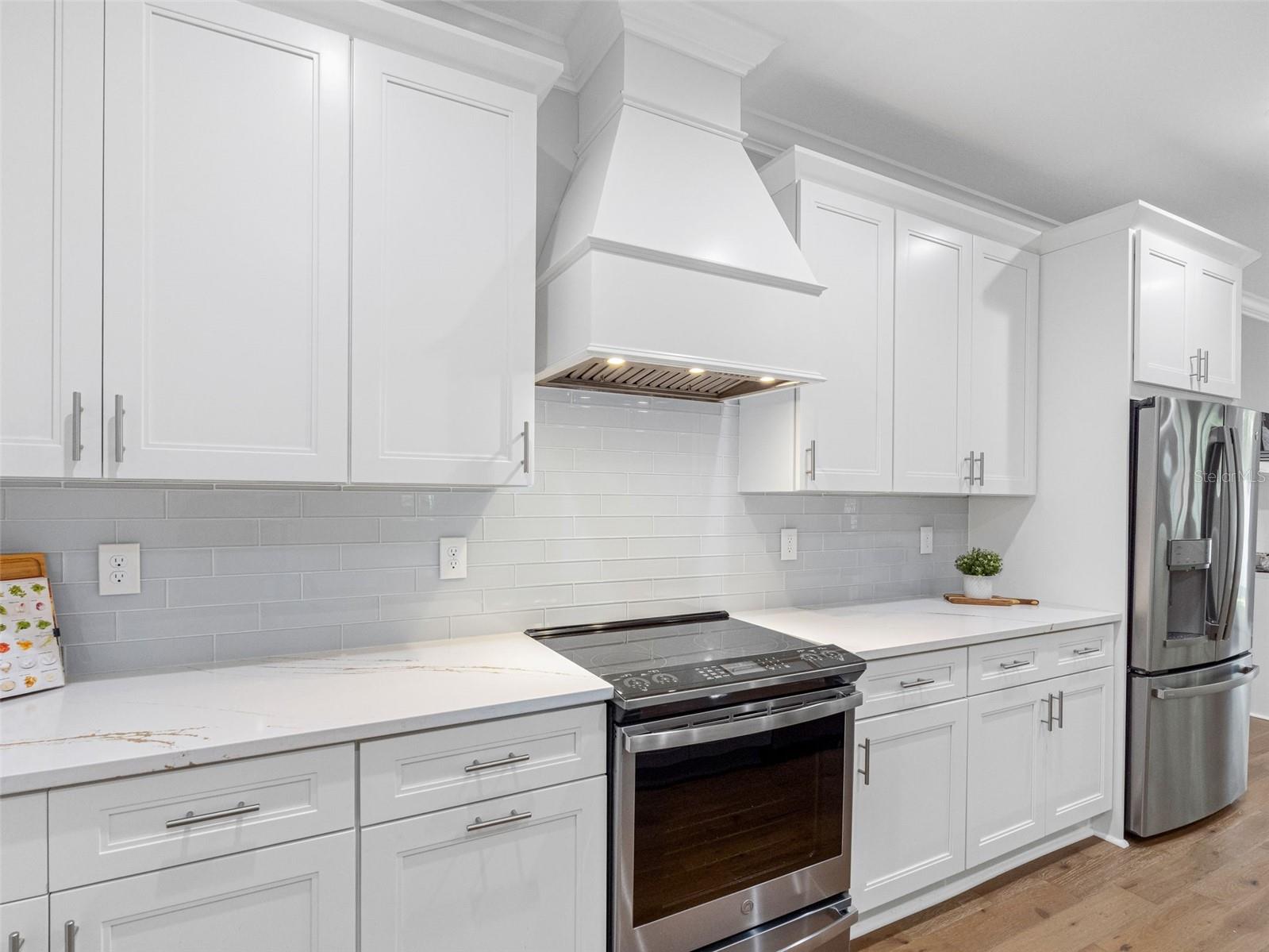 410 S CHURCH AVE, TAMPA, FL, 33609