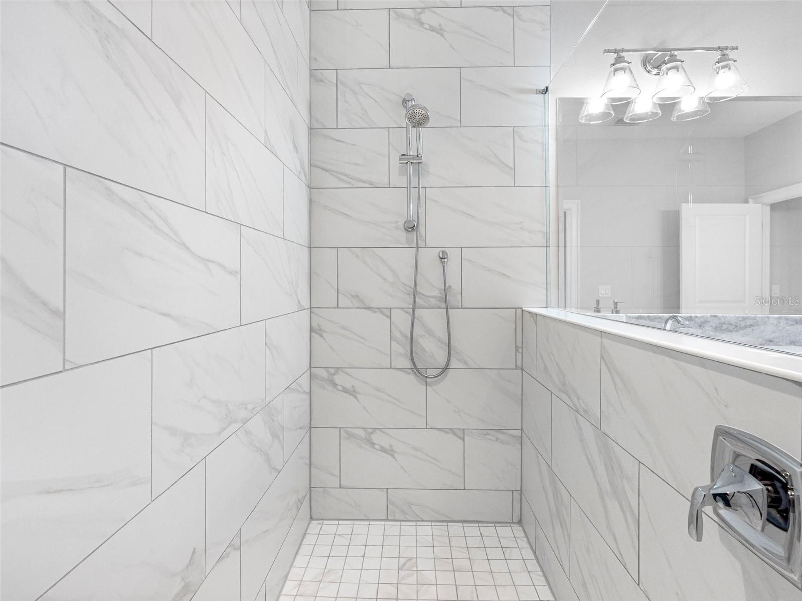 410 S CHURCH AVE, TAMPA, FL, 33609