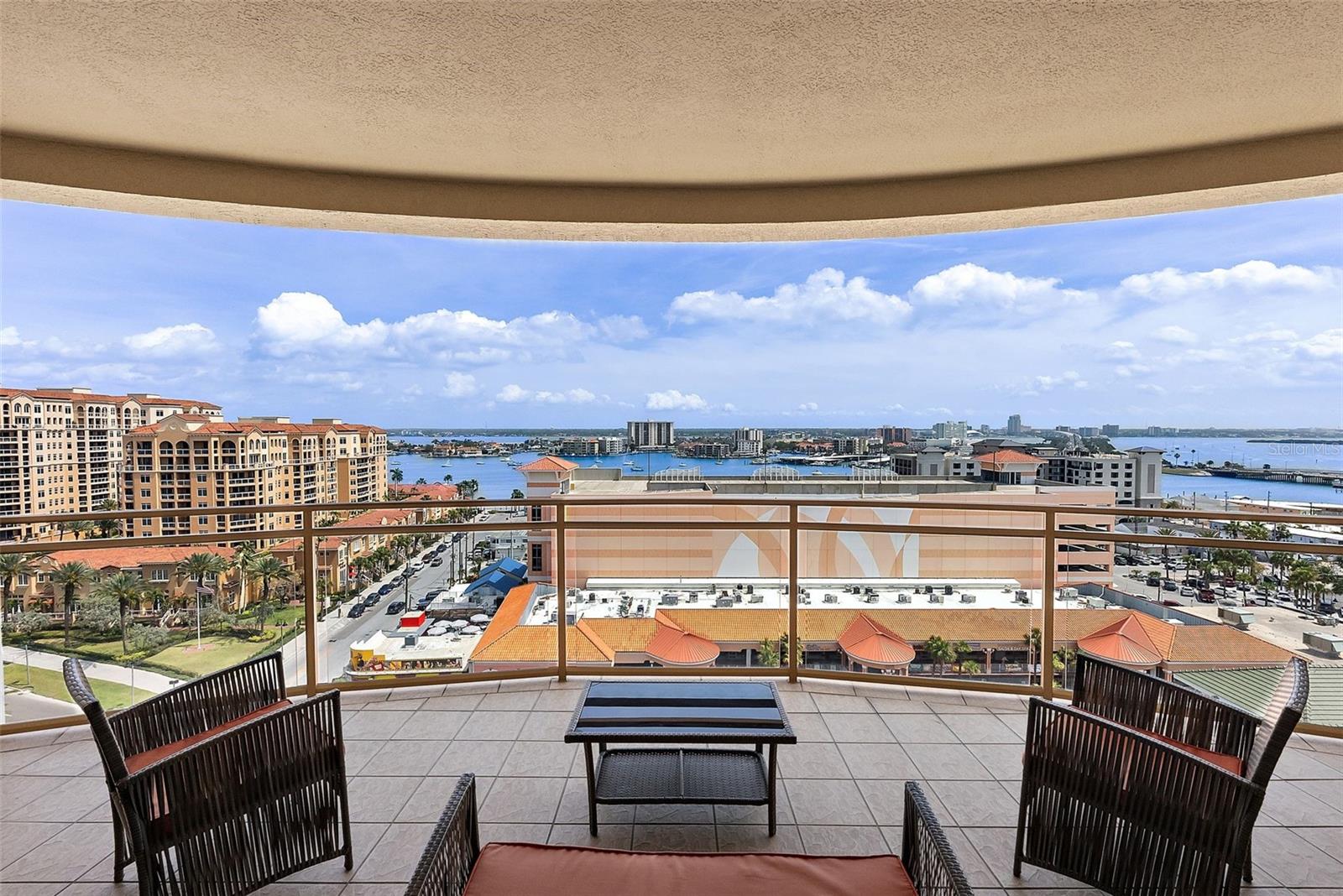 11 BAYMONT ST #1109, CLEARWATER BEACH, FL, 33767