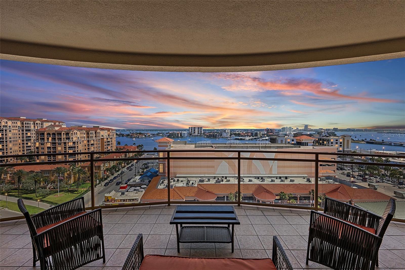 11 BAYMONT ST #1109, CLEARWATER BEACH, FL, 33767