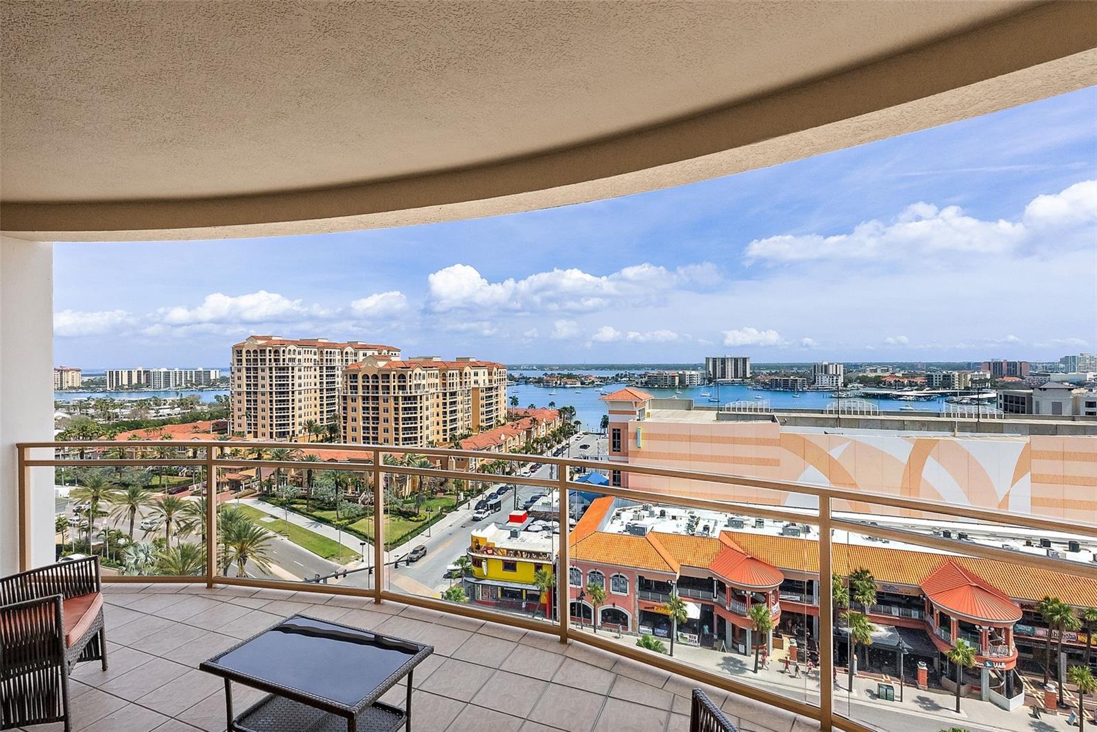 11 BAYMONT ST #1109, CLEARWATER BEACH, FL, 33767