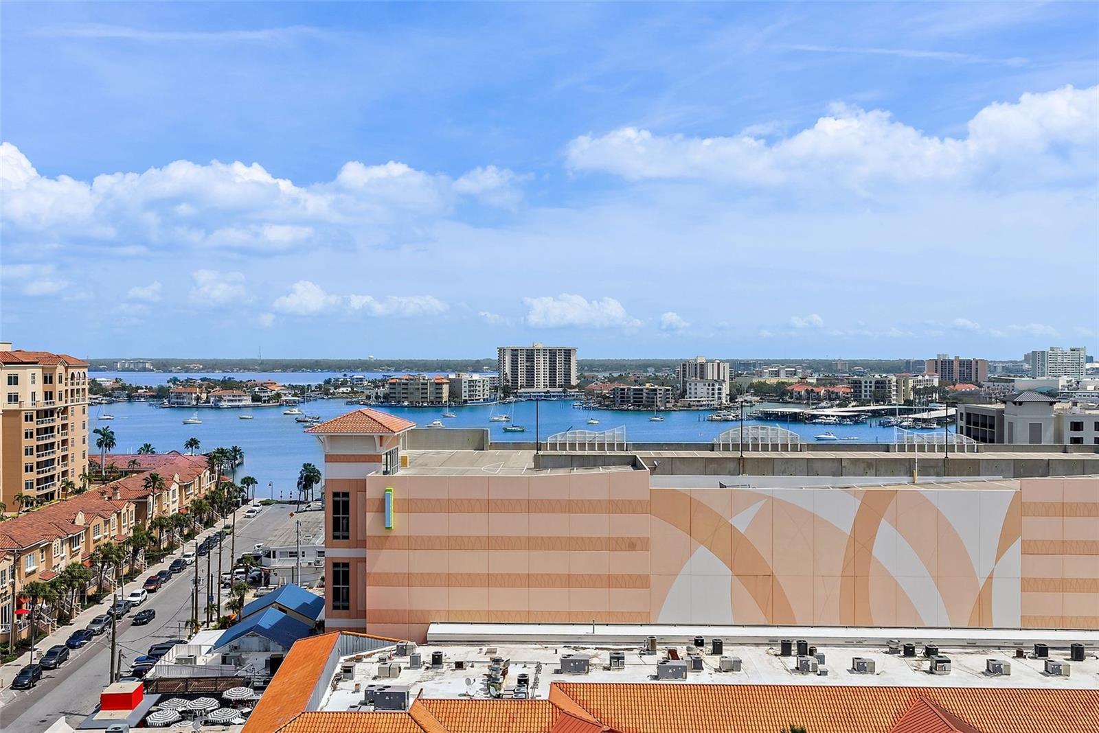 11 BAYMONT ST #1109, CLEARWATER BEACH, FL, 33767