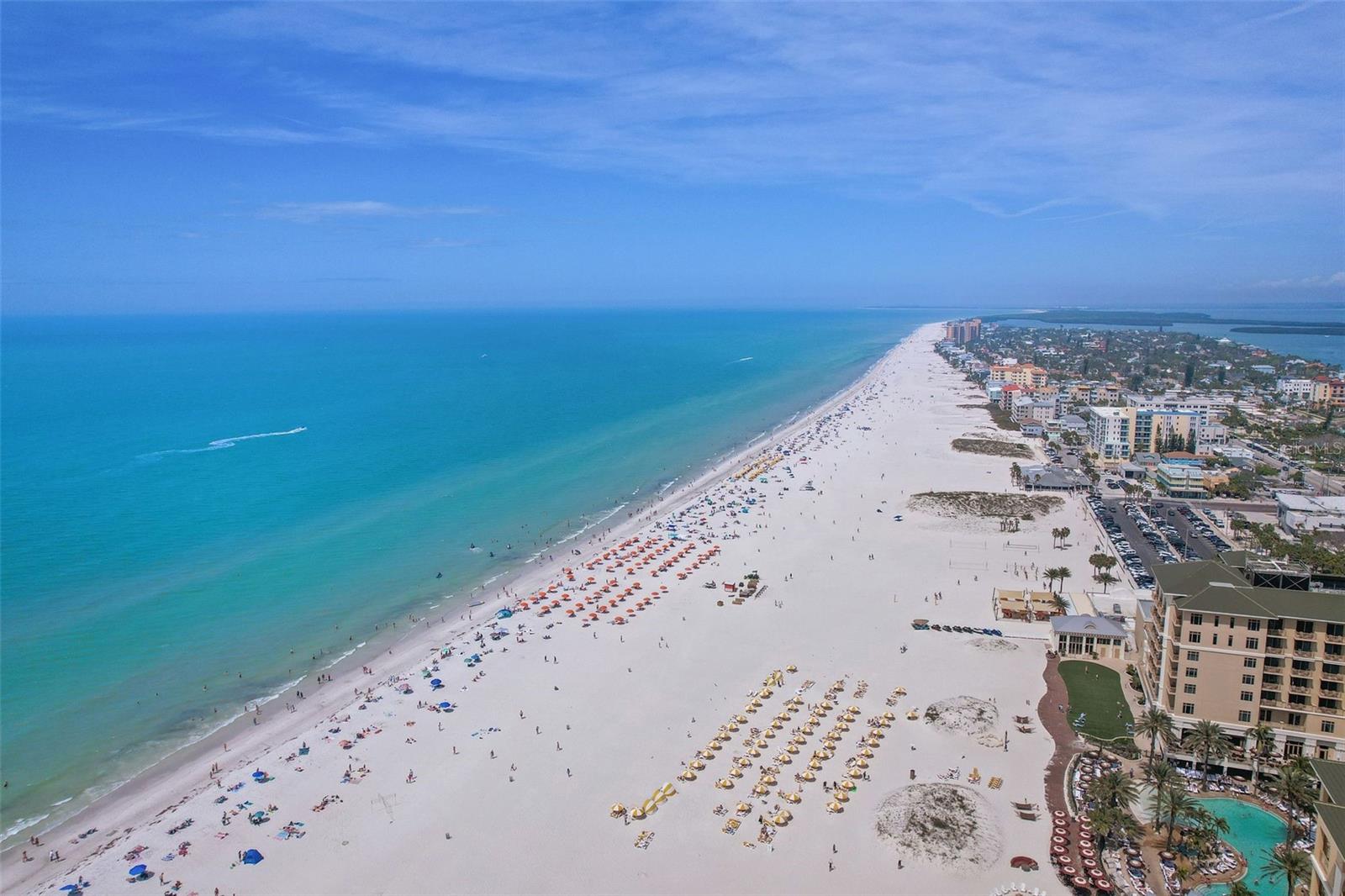 11 BAYMONT ST #1109, CLEARWATER BEACH, FL, 33767
