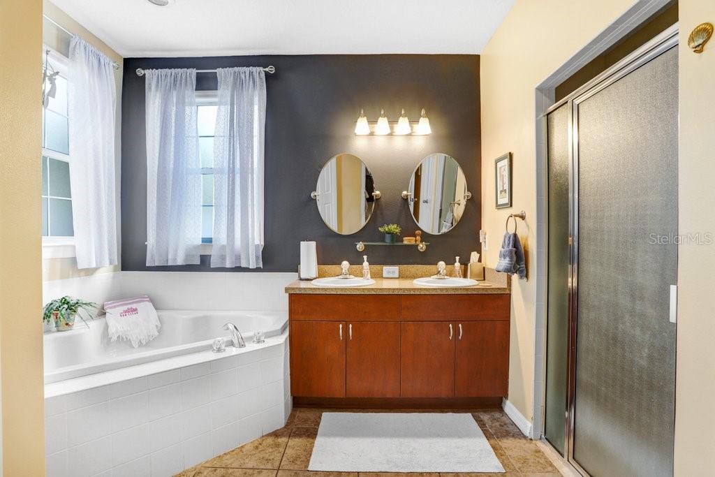 37438 PICKETTS MILL AVE, ZEPHYRHILLS, FL, 33542