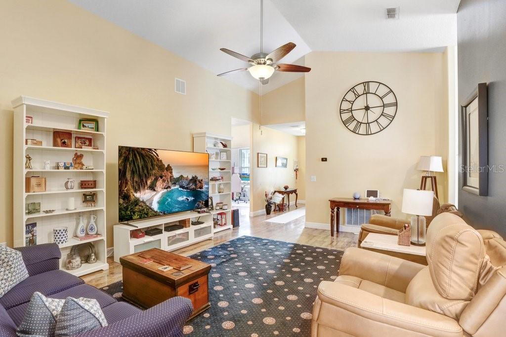 37438 PICKETTS MILL AVE, ZEPHYRHILLS, FL, 33542