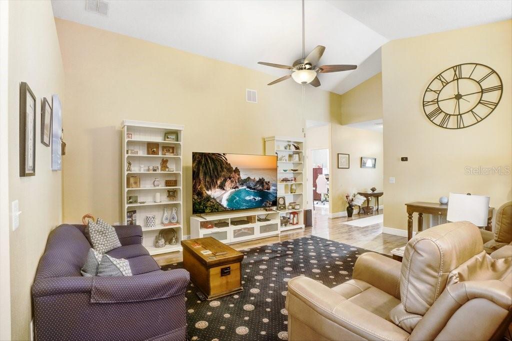 37438 PICKETTS MILL AVE, ZEPHYRHILLS, FL, 33542