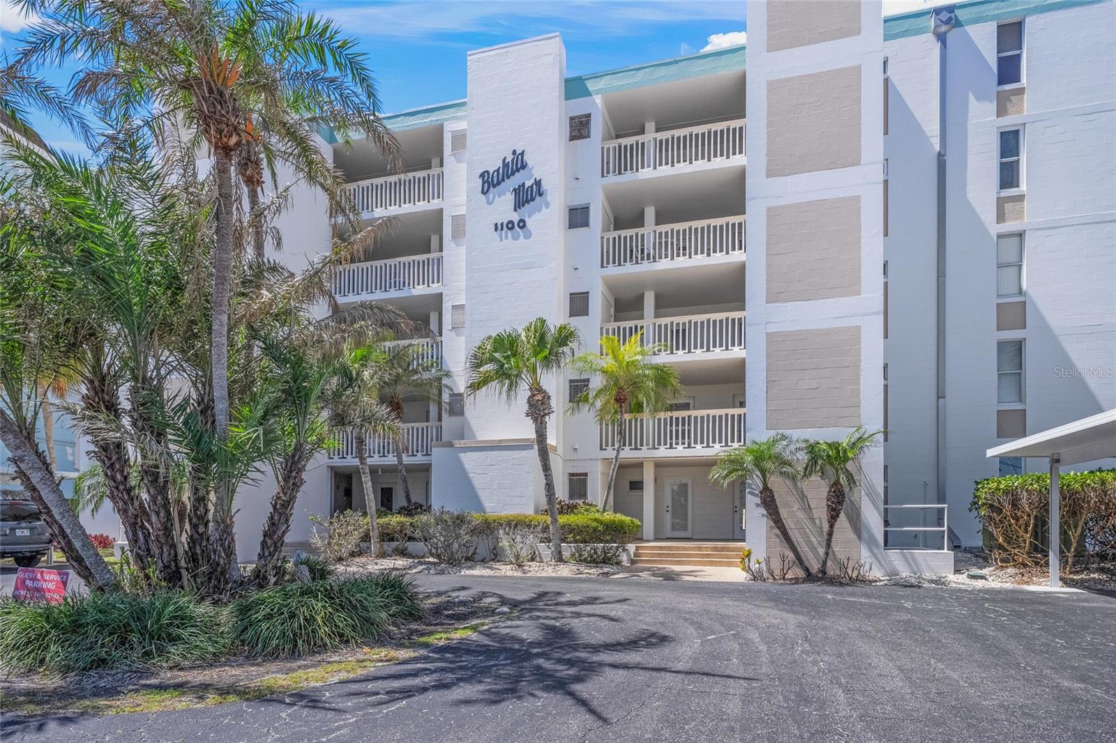 1100 TARPON CENTER DR #104, VENICE, FL, 34285