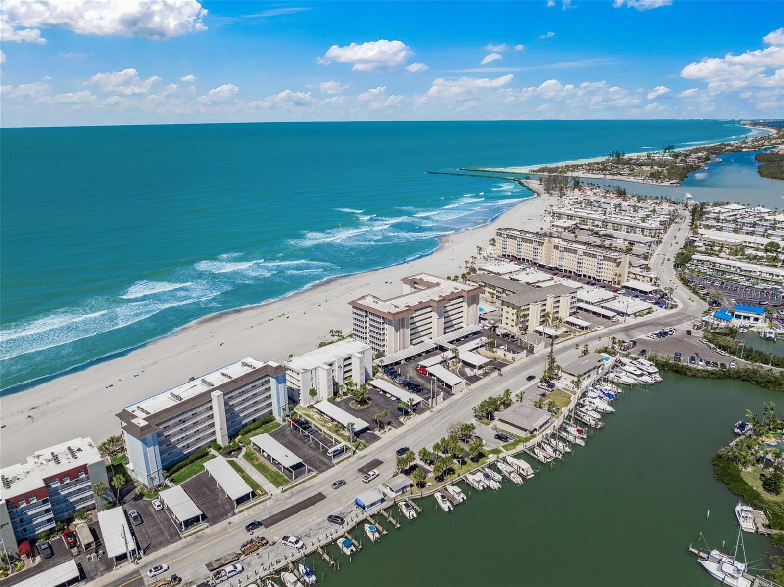 1100 TARPON CENTER DR #104, VENICE, FL, 34285
