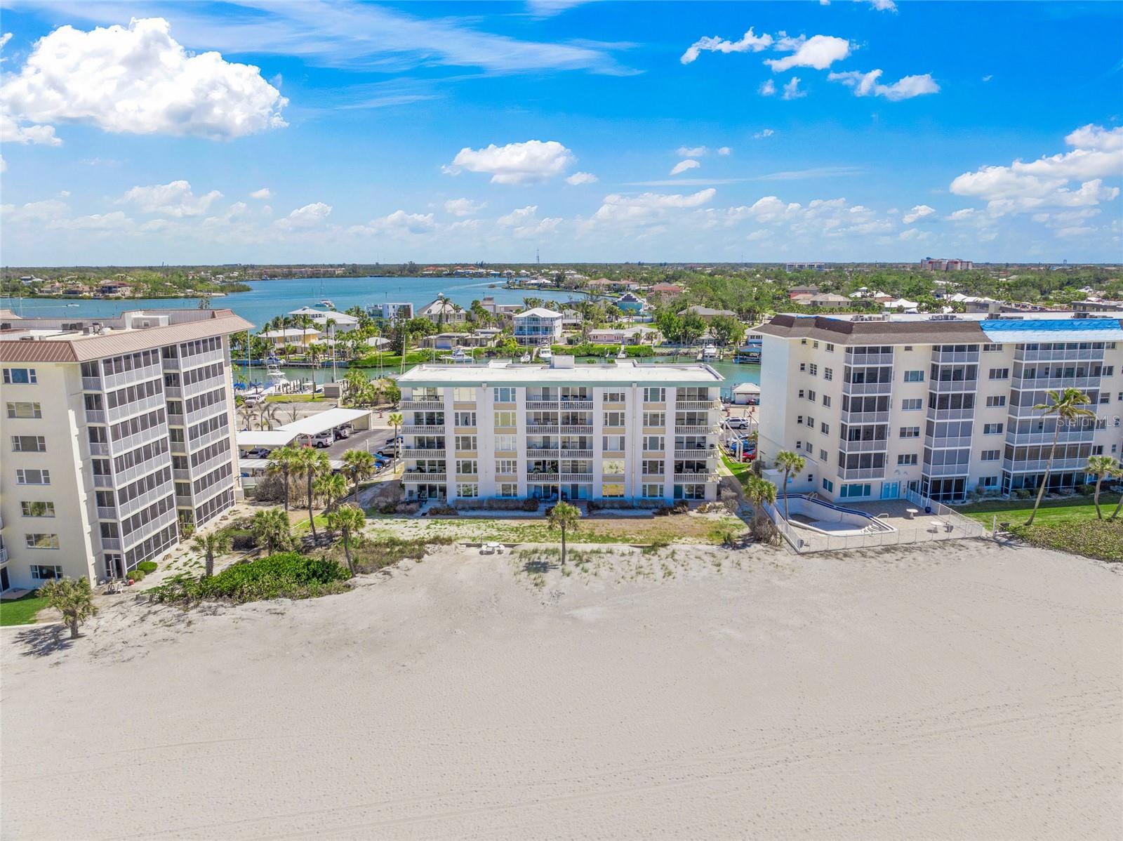 1100 TARPON CENTER DR #104, VENICE, FL, 34285
