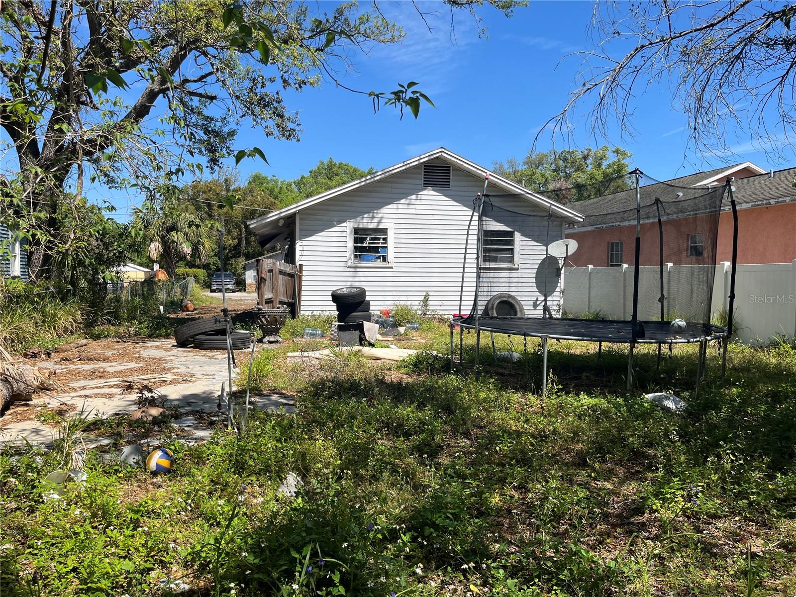 3209 E ELLICOTT ST, TAMPA, FL, 33610