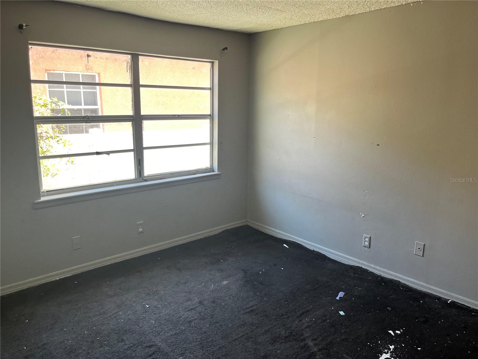 3209 E ELLICOTT ST, TAMPA, FL, 33610