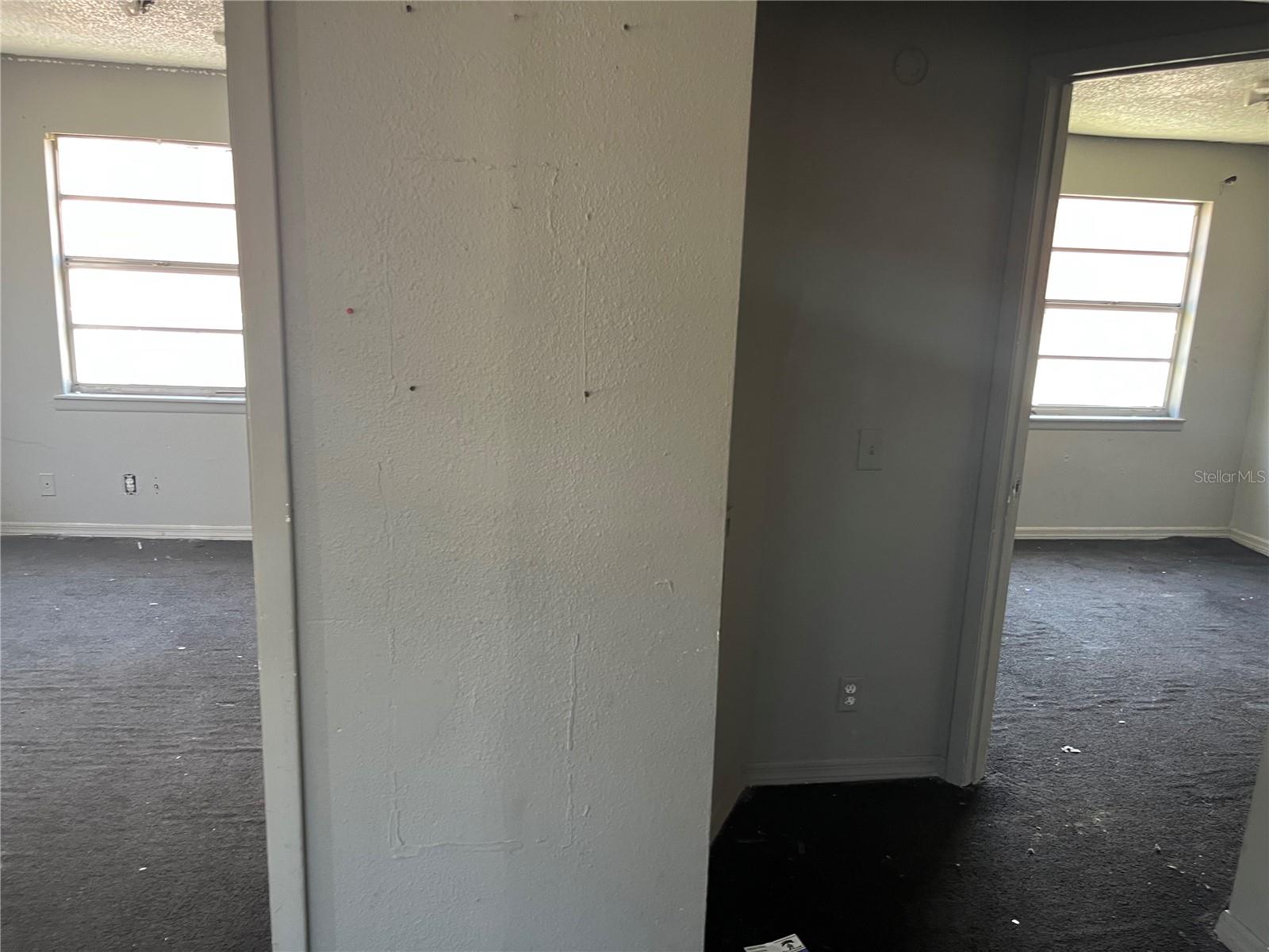 3209 E ELLICOTT ST, TAMPA, FL, 33610