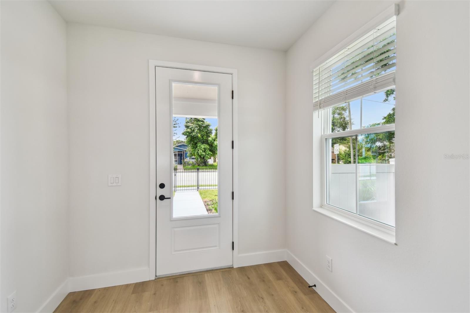 5235 9TH AVE N, ST PETERSBURG, FL, 33710