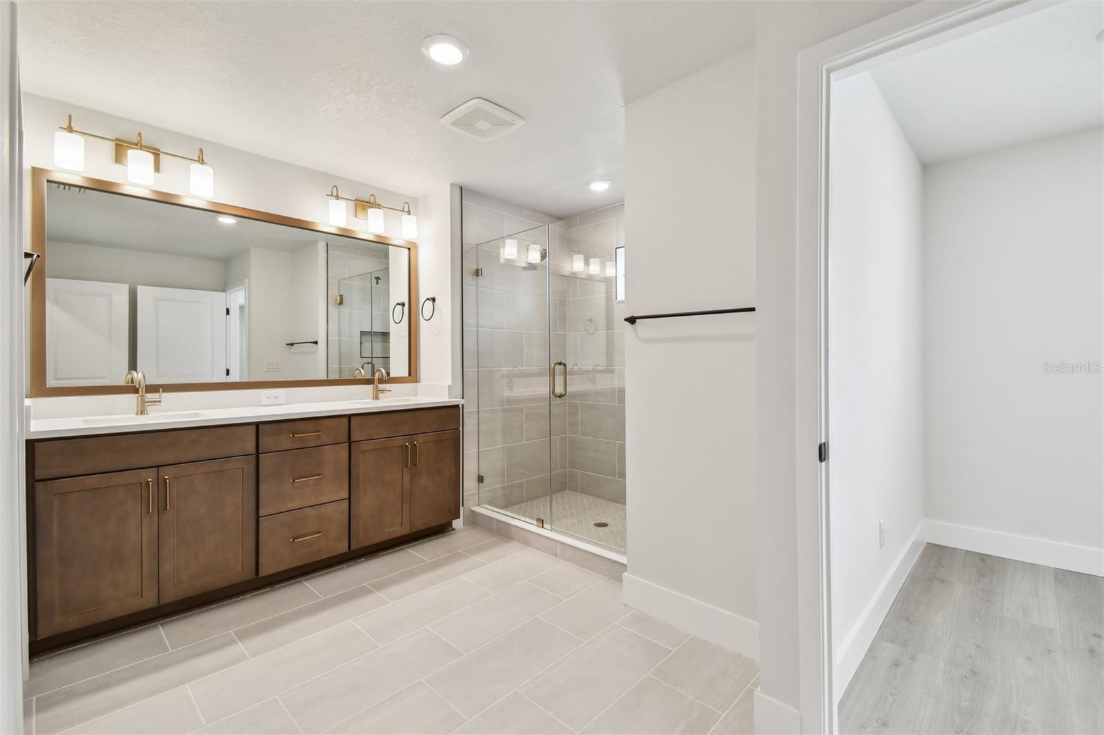 5235 9TH AVE N, ST PETERSBURG, FL, 33710