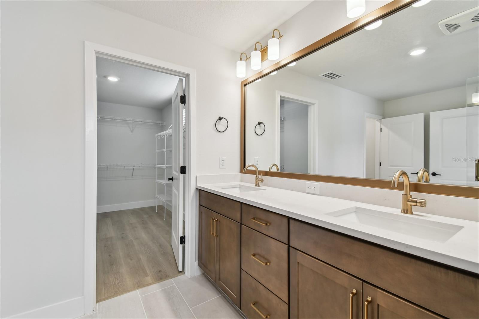 5235 9TH AVE N, ST PETERSBURG, FL, 33710