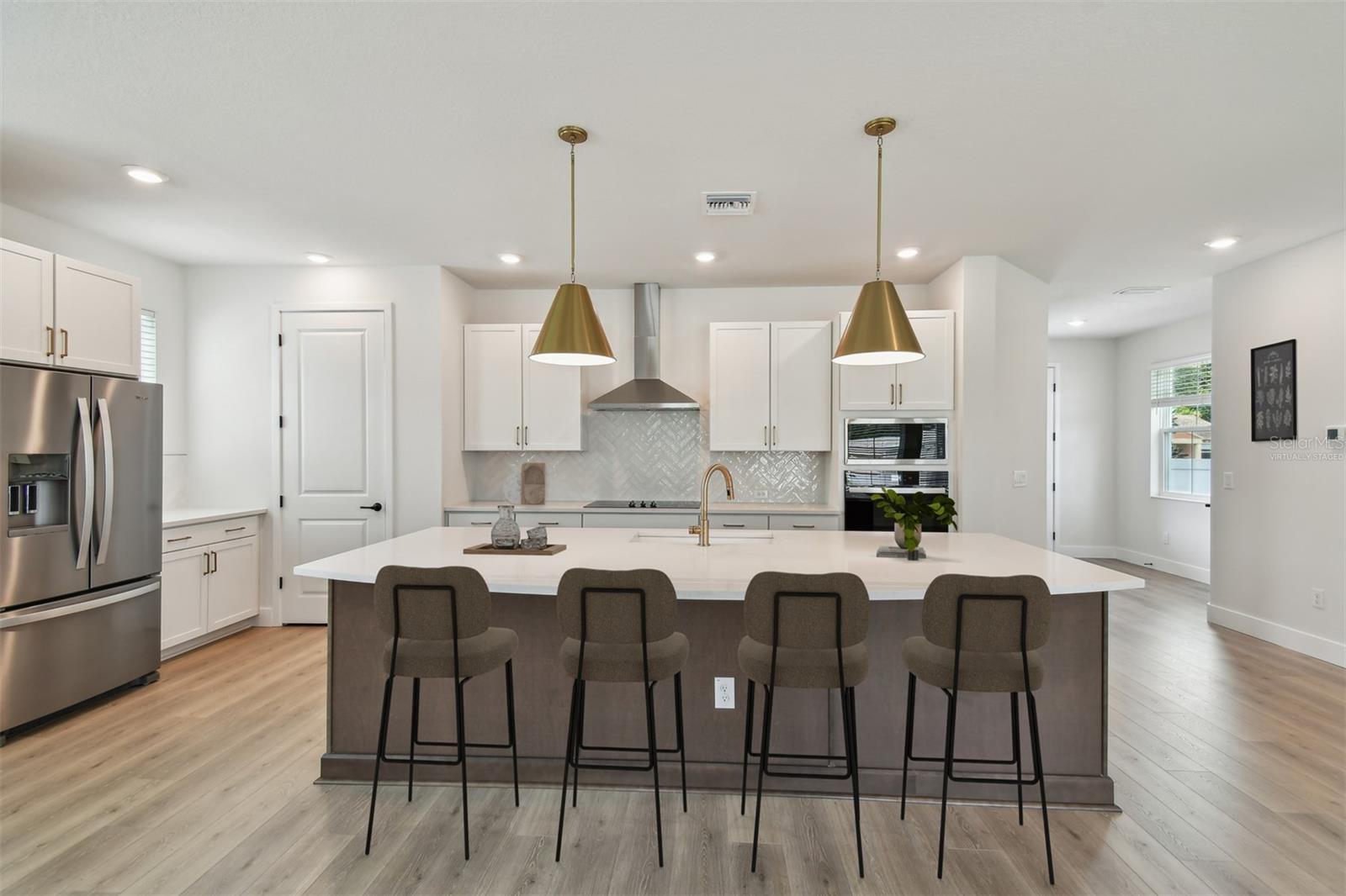 5235 9TH AVE N, ST PETERSBURG, FL, 33710