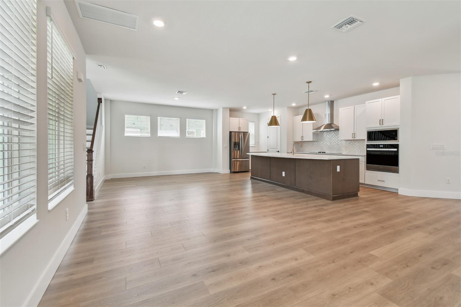 5235 9TH AVE N, ST PETERSBURG, FL, 33710