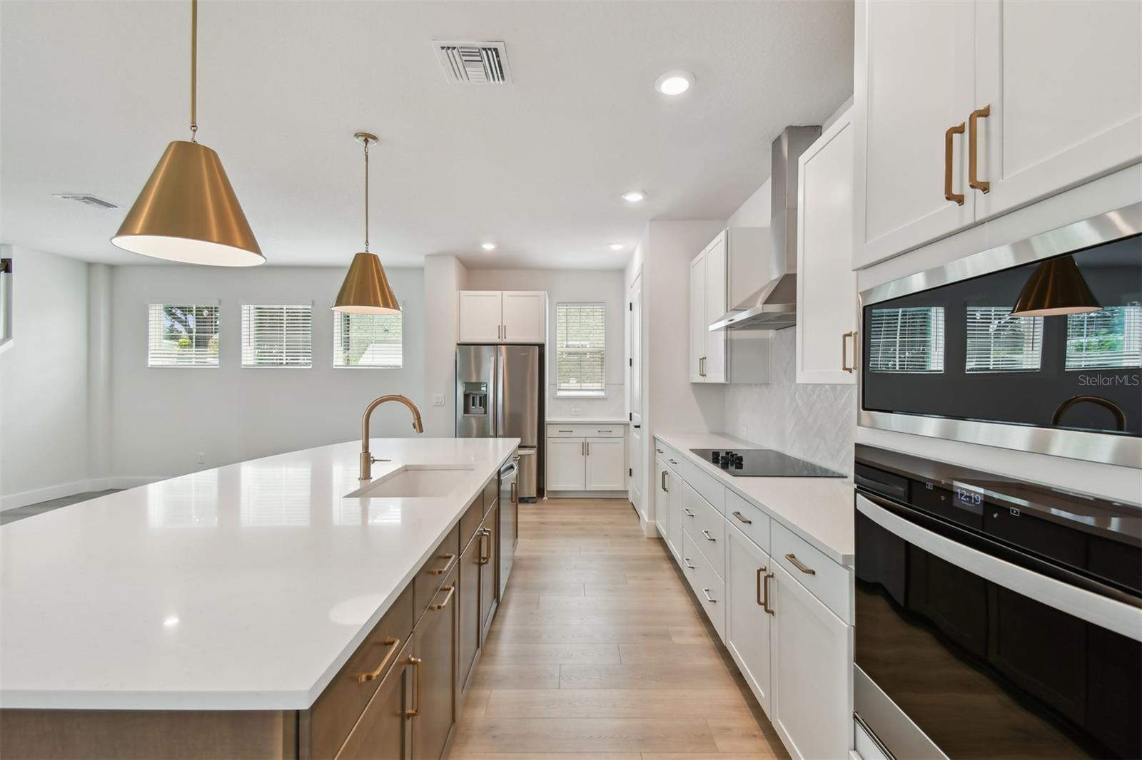 5235 9TH AVE N, ST PETERSBURG, FL, 33710