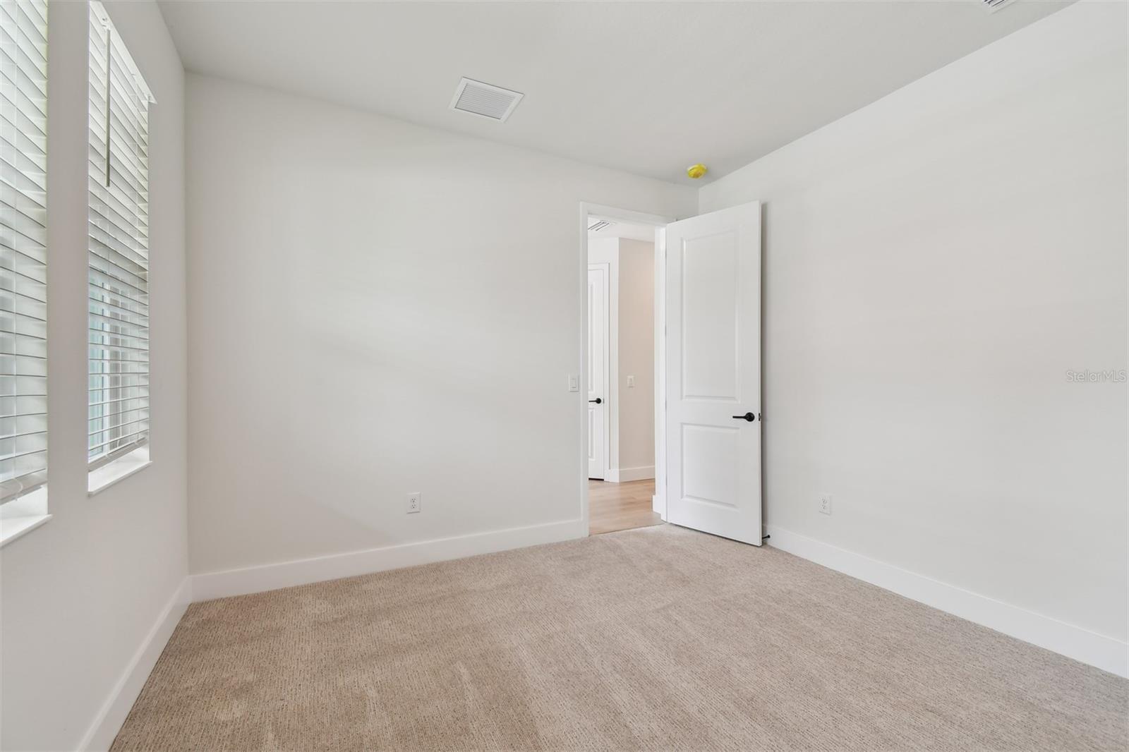 5235 9TH AVE N, ST PETERSBURG, FL, 33710