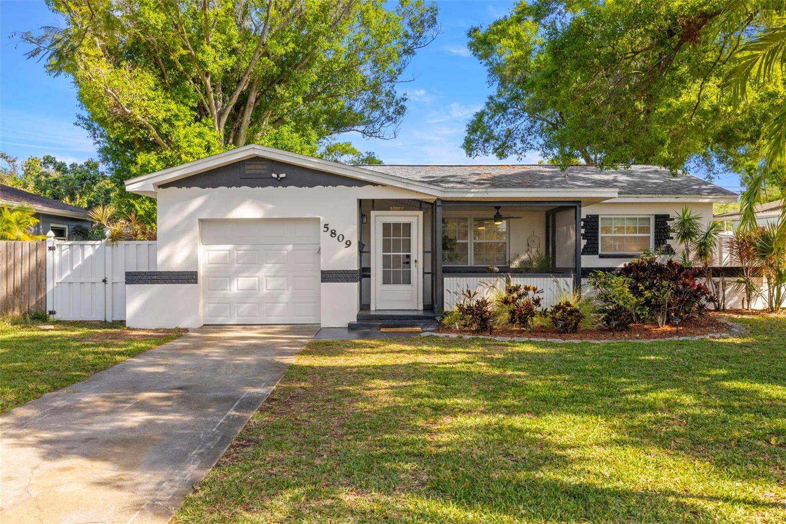 5809 DARTMOUTH AVE N, ST PETERSBURG, FL, 33710