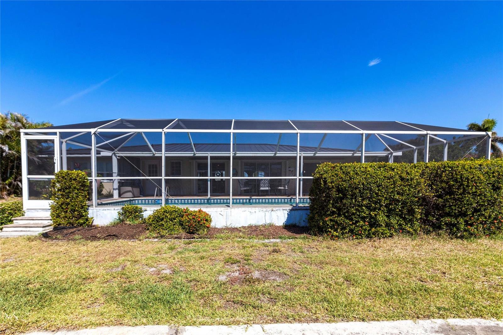 275 TAIT TER SE, PORT CHARLOTTE, FL, 33952