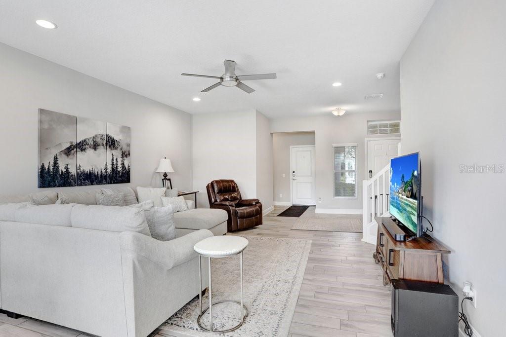 11521 CROWNED SPARROW LN, TAMPA, FL, 33626