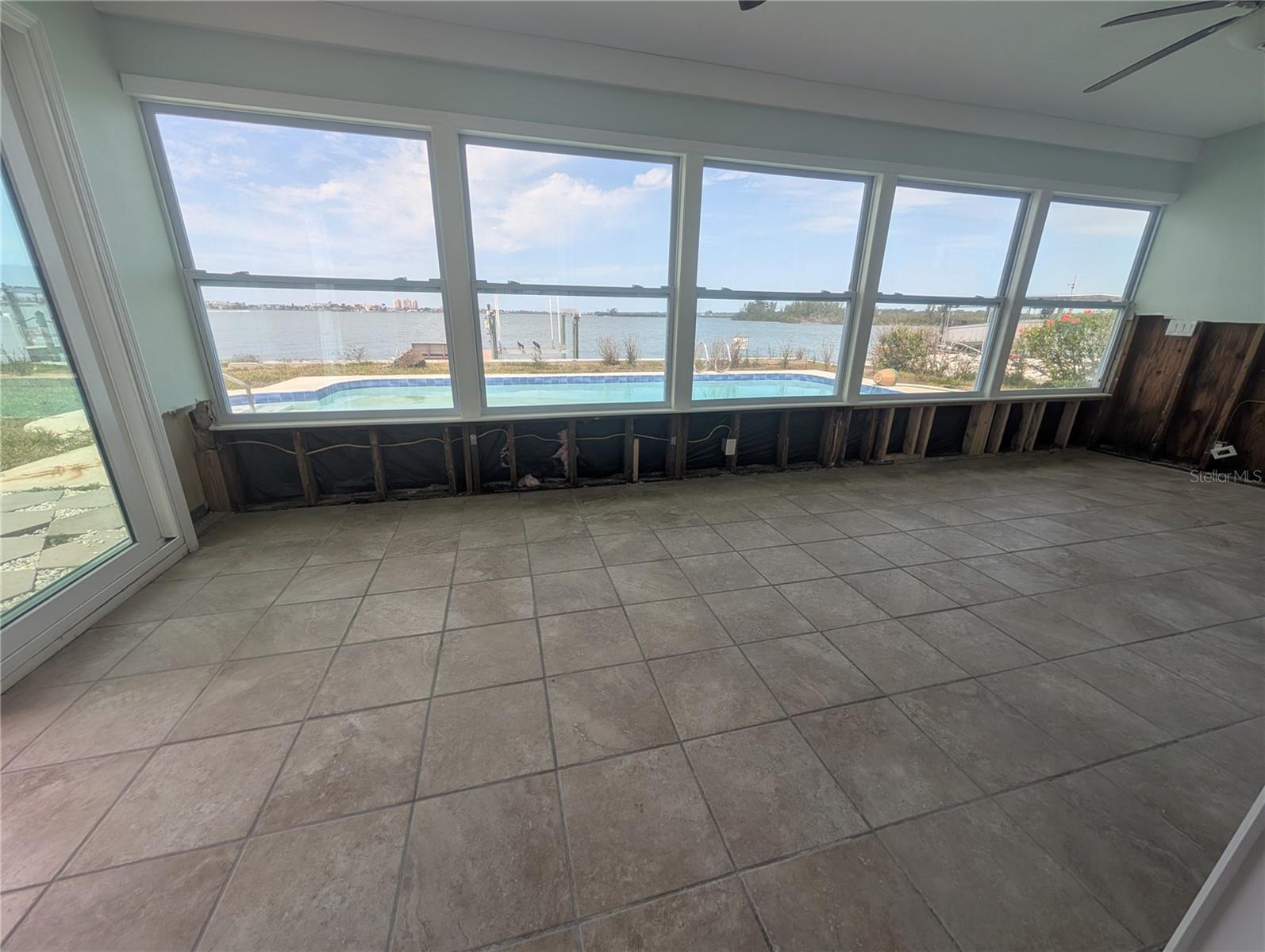 5434 OAKHURST DR, SEMINOLE, FL, 33772