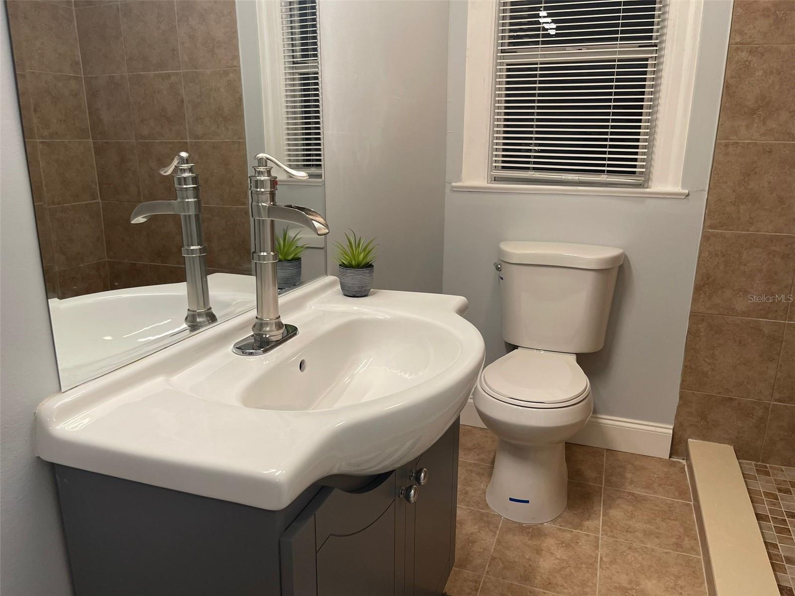 515 RIBAULT AVE, DAYTONA BEACH, FL, 32118