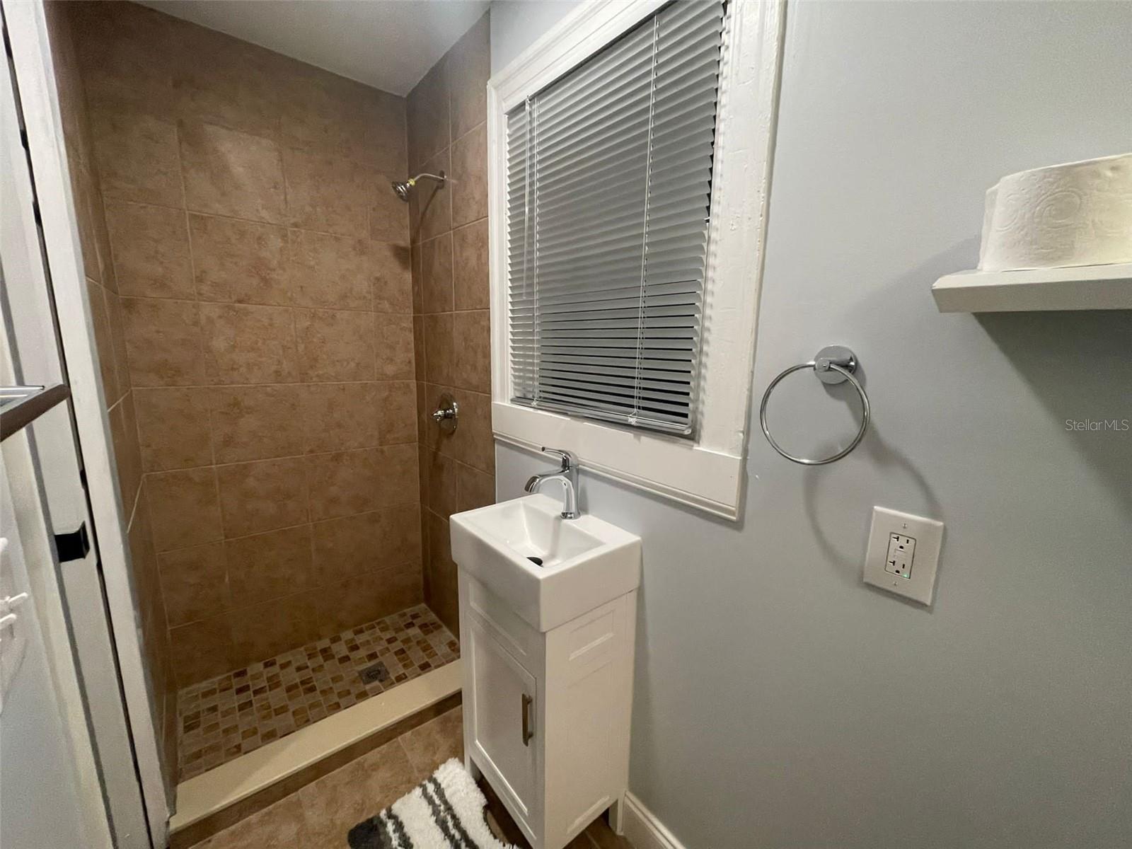 515 RIBAULT AVE, DAYTONA BEACH, FL, 32118