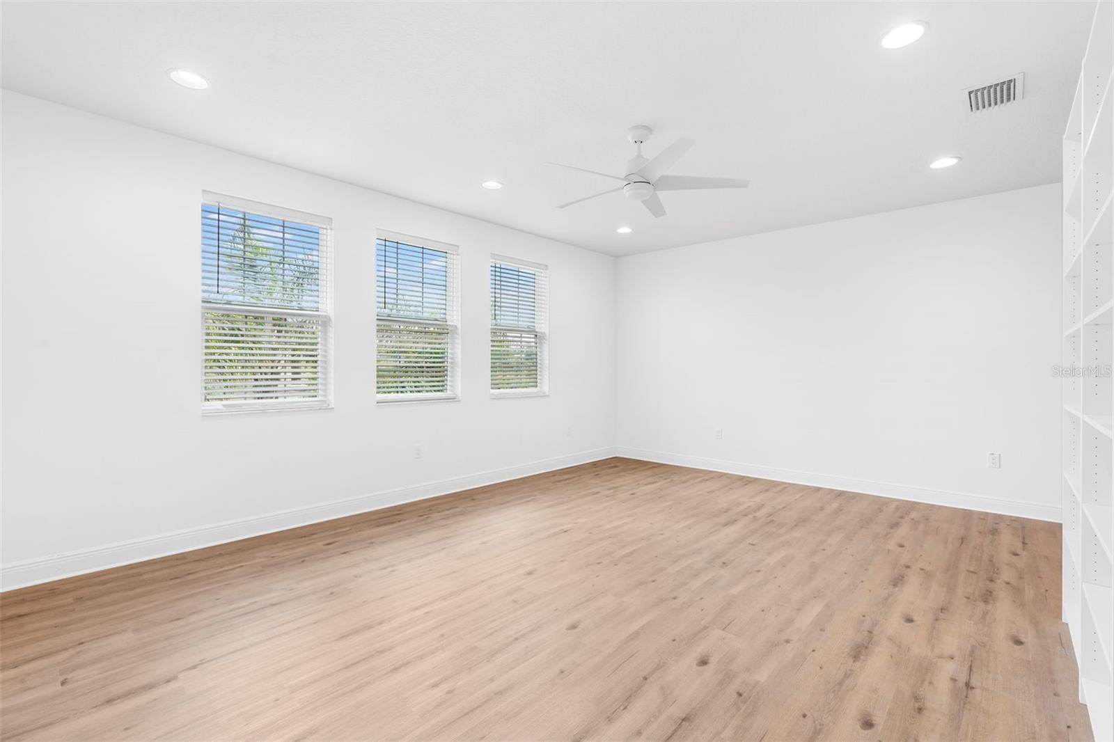 30900 SPRUCEBERRY CT, WESLEY CHAPEL, FL, 33543