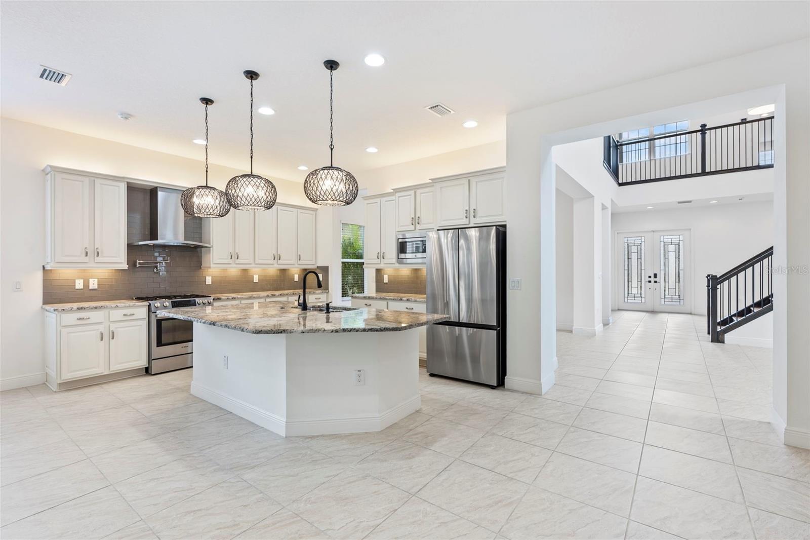 30900 SPRUCEBERRY CT, WESLEY CHAPEL, FL, 33543