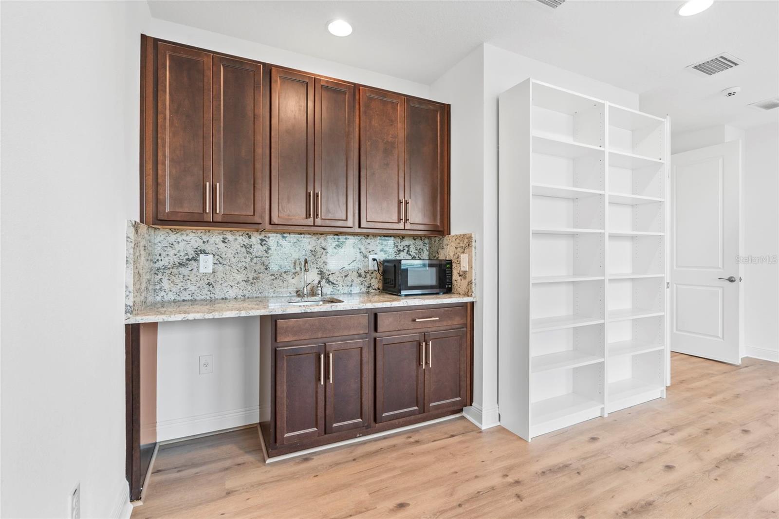 30900 SPRUCEBERRY CT, WESLEY CHAPEL, FL, 33543