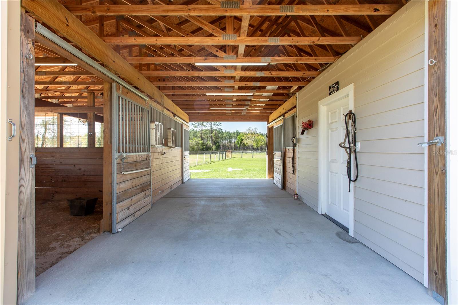 523 SW MARYNIK DR, HIGH SPRINGS, FL, 32643