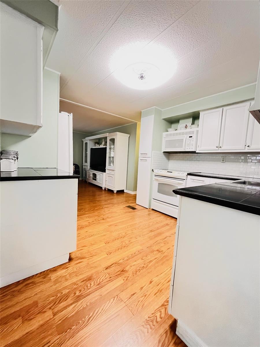 1829 CYPRESS POINT LN, SARASOTA, FL, 34234